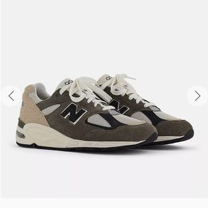 New Balance Made in USA 990v2 Size 4.5 37 Gray with Tan Women’s